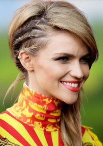 Read more about the article Easy Casual Hairstyles and Hair Color ideas for Women in 2021
