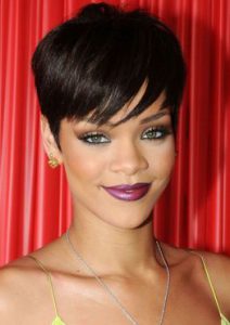 Read more about the article Rihanna’s most popular hairstyles and hair colors